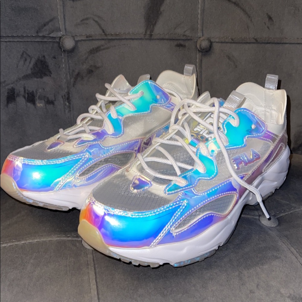 FILA WOMENS RAY TRACER IRIDESCENT